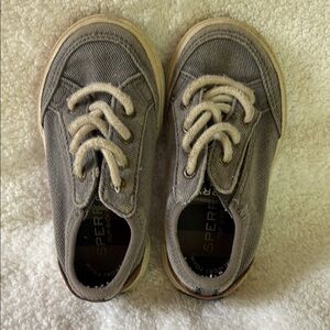 Sperry Gray Canvas Sneakers Classic Low-Top Design